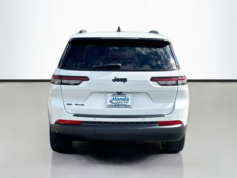 Used 2023 Jeep Grand Cherokee L Laredo AWD/4WD image 6