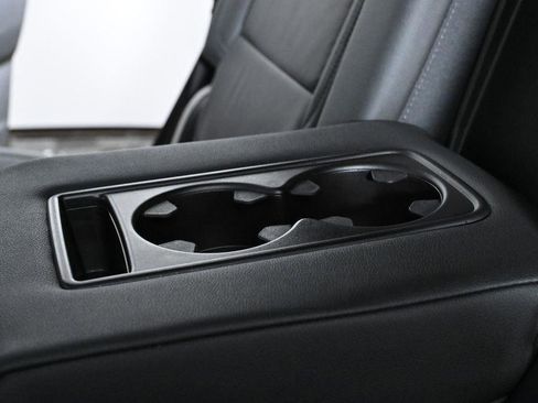 Used 2021 Chevrolet Tahoe Z71 w/ Luxury Package image 37