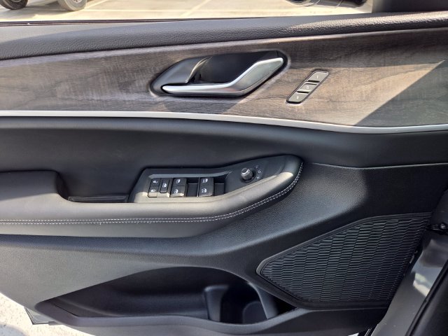 New 2027 Jeep Grand Cherokee Limited AWD/4WD image 25
