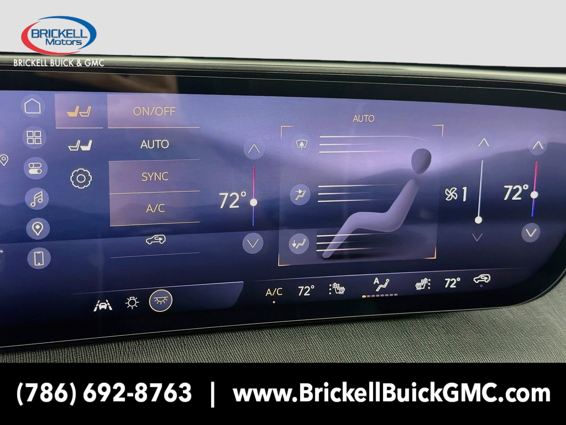 New 2026 Buick Enclave Sport Touring w/ Power Package FWD image 32