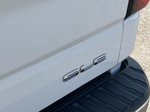 Certified 2024 GMC Sierra 1500 SLE RWD image 9