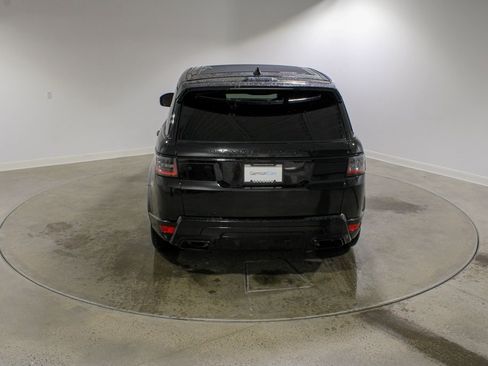 Used 2021 Land Rover Range Rover Sport HSE Silver Edition image 4