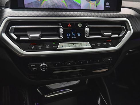 Used 2022 BMW X4 xDrive30i w/ M Sport Package 2 image 24