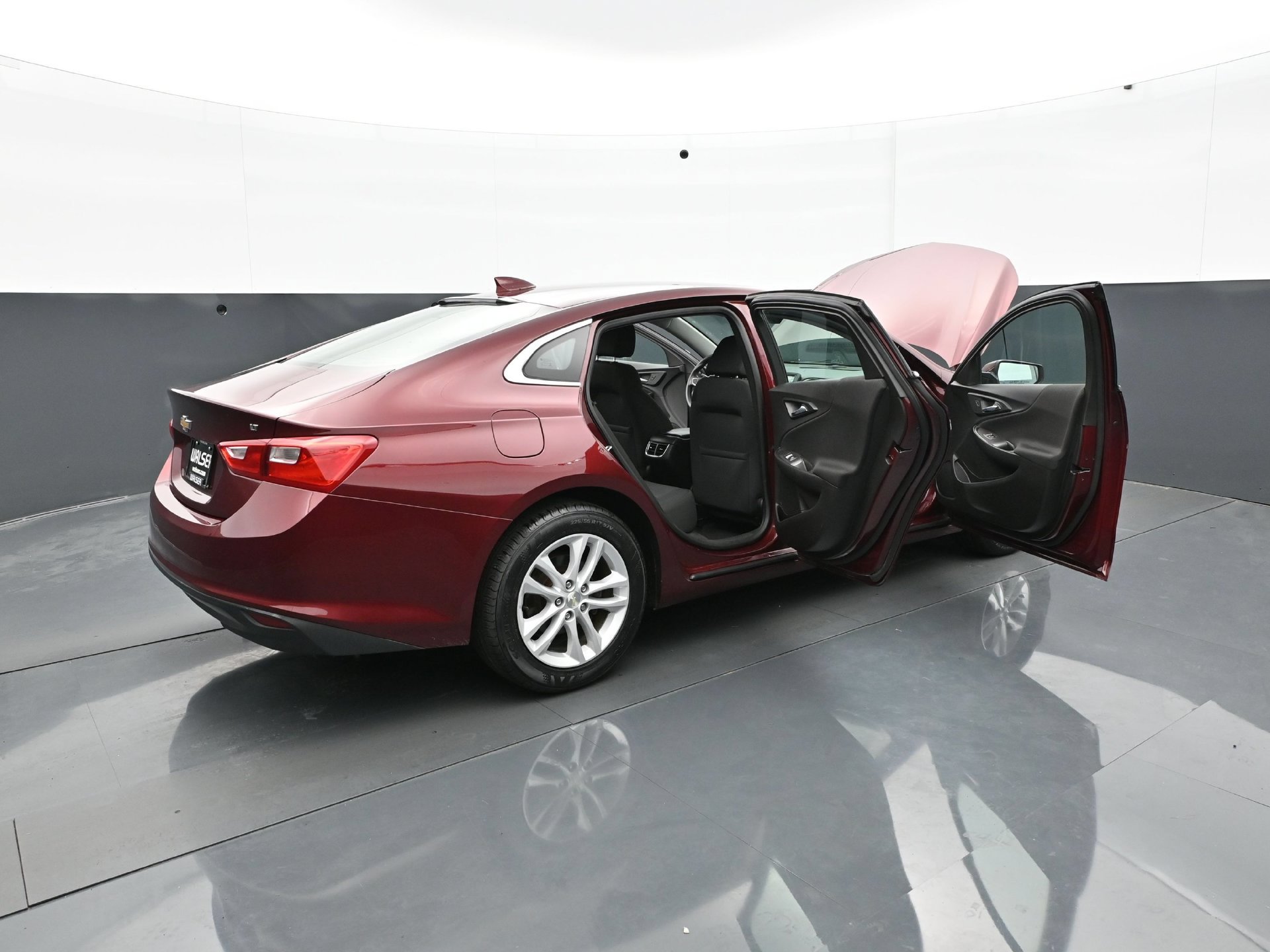 Used 2016 Chevrolet Malibu LT FWD image 36
