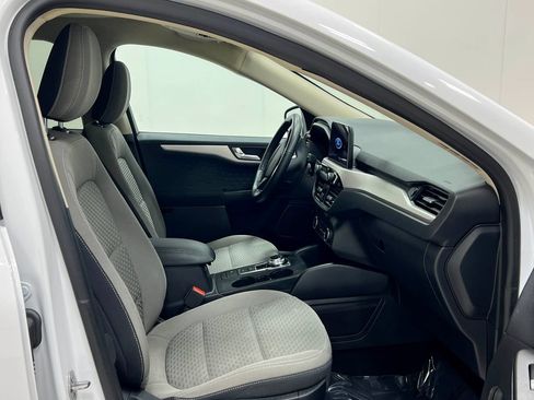 Used 2020 Ford Escape SE Sport AWD/4WD image 33