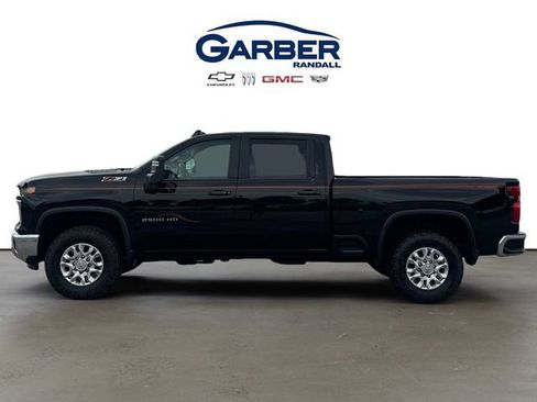 Used 2024 Chevrolet Silverado 2500 LT w/ All Star Edition AWD/4WD image 2