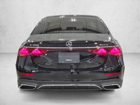 Used 2026 Mercedes-Benz E 350 4MATIC Sedan image 7