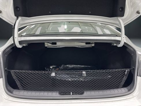 Certified 2026 Hyundai Elantra Sport FWD image 13