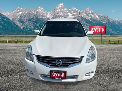 Used 2012 Nissan Altima 2.5 S FWD image 2