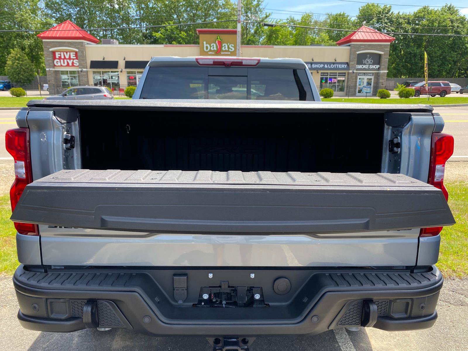 Used 2024 Chevrolet Silverado 1500 ZR2 w/ ZR2 Bison Edition AWD/4WD image 5