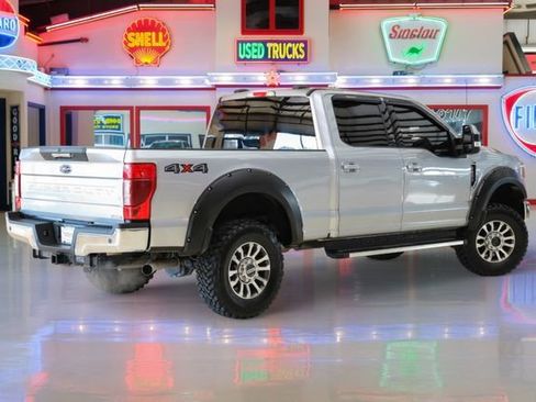 Used 2022 Ford F250 Lariat w/ Lariat Value Package image 3