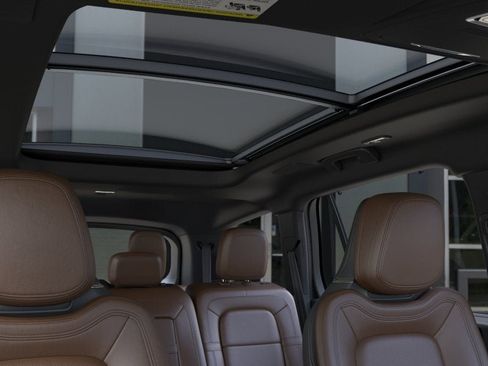 New 2026 Lincoln Aviator Reserve AWD/4WD image 22