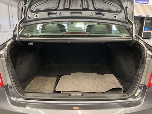 Used 2011 Honda Civic DX-VP image 28