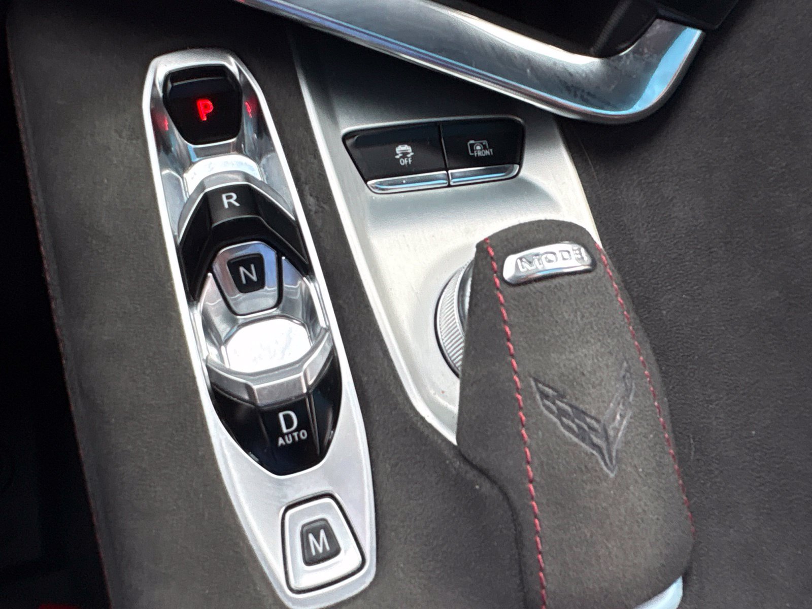 Used 2020 Chevrolet Corvette Stingray Premium Cpe w/ 3LT Preferred Equipment Group RWD image 27