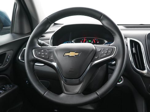 Used 2024 Chevrolet Equinox LT FWD image 17