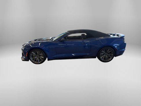 Used 2023 Chevrolet Camaro ZL1 image 2