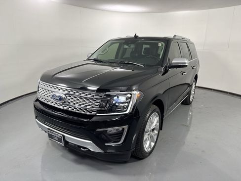 Used 2019 Ford Expedition Platinum image 32