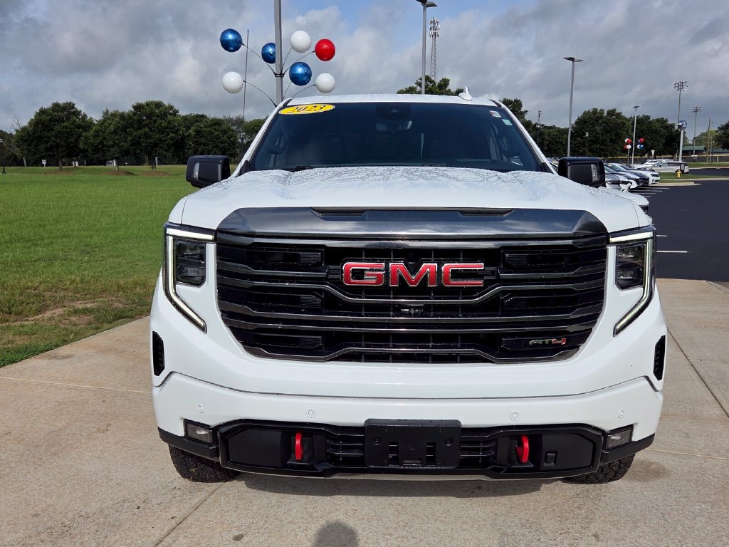 Used 2023 GMC Sierra 1500 AT4 w/ AT4 Premium Package AWD/4WD image 21