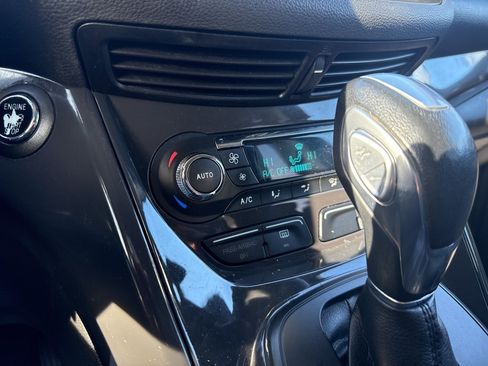 Used 2014 Ford Escape Titanium image 16