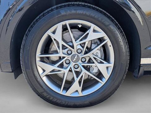 Used 2024 Genesis GV70 2.5T w/ Select Package AWD/4WD image 24