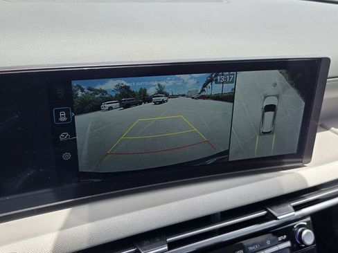 Used 2025 Hyundai Tucson Limited AWD/4WD image 20