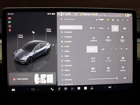 Used 2023 Tesla Model Y Performance image 23