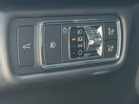 Used 2021 Lincoln Aviator Reserve w/ Equipment Group 201A AWD/4WD image 23