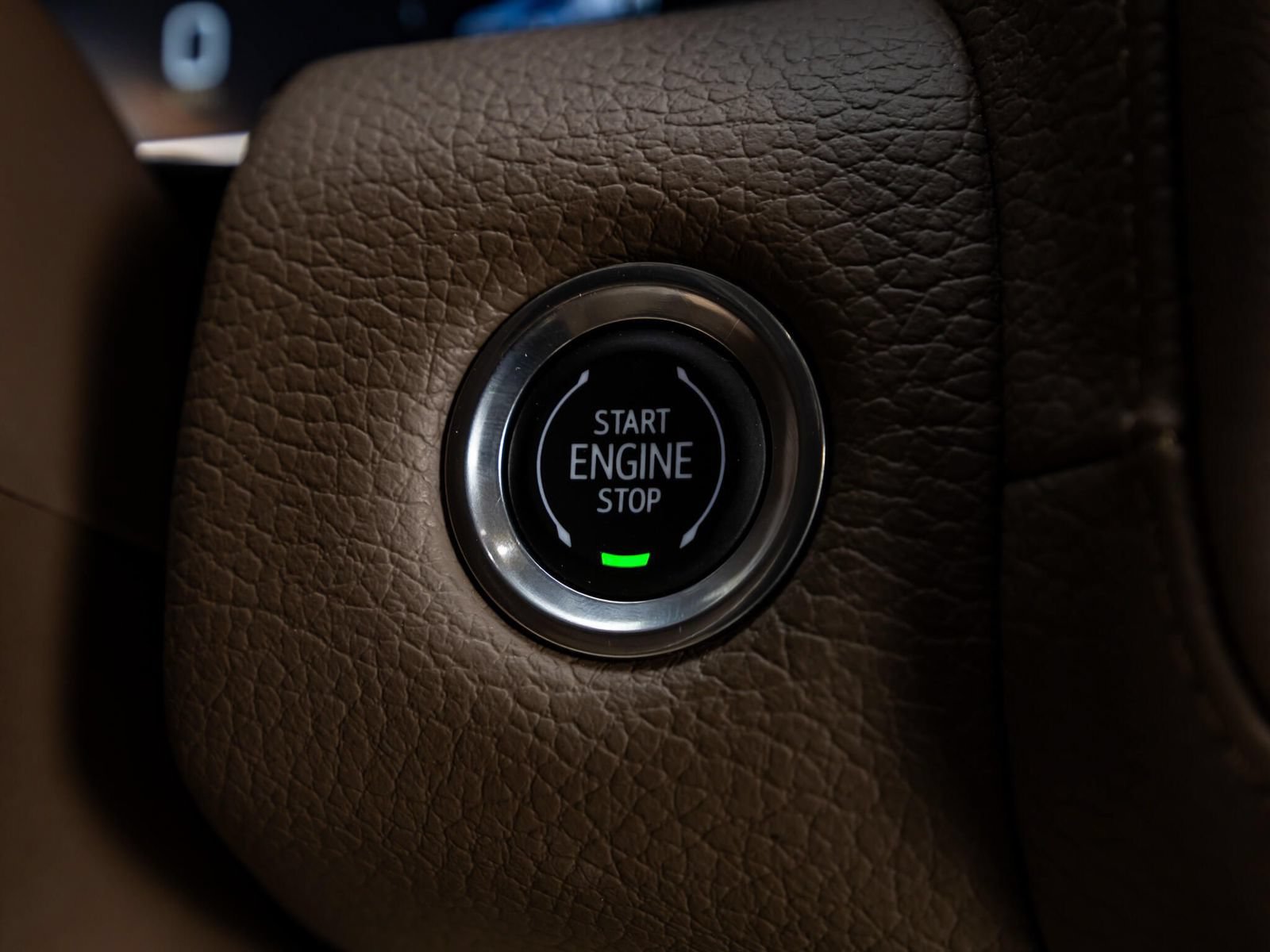 Used 2023 GMC Yukon Denali AWD/4WD image 19