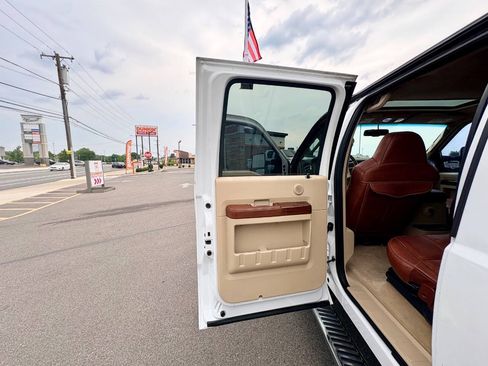 Used 2010 Ford F250 King Ranch AWD/4WD image 23
