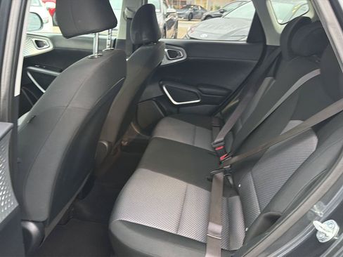 Used 2024 Kia Soul LX w/ Option Group 015 FWD image 11