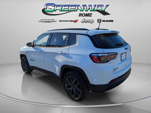 New 2026 Jeep Compass Latitude w/ Sun and Sound Group image 5