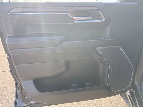 Used 2023 Chevrolet Silverado 1500 RST image 14