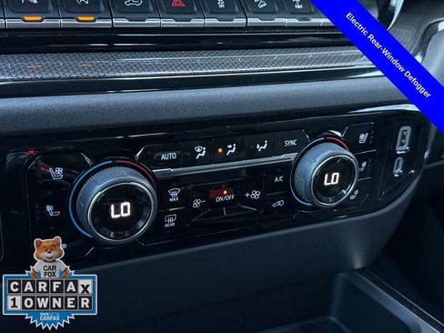 Used 2023 Chevrolet Silverado 1500 ZR2 w/ Technology Package image 18