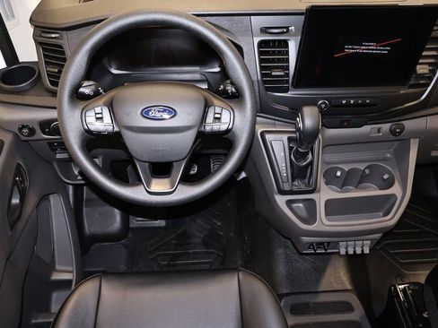 New 2026 Ford Transit 250 148 Medium Roof image 18