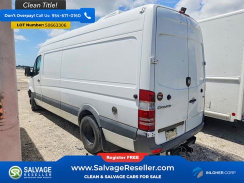 Used 2007 Dodge Sprinter 3500 image 3