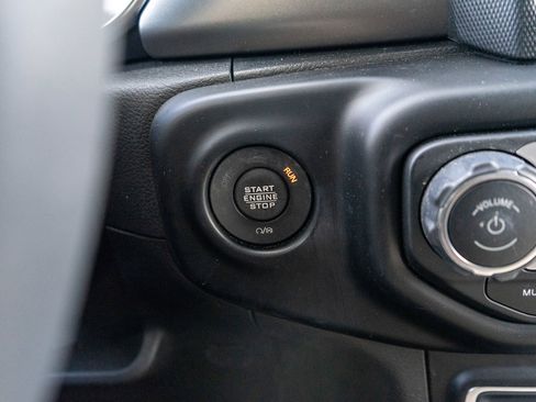 Used 2023 Jeep Wrangler Unlimited w/ Sun & Screen Package AWD/4WD image 22
