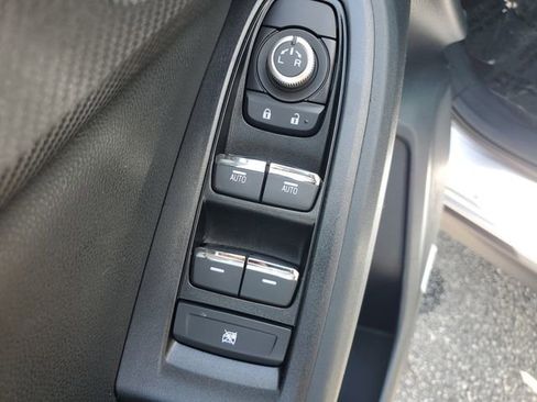 Used 2025 Subaru Crosstrek 2.5i Limited w/ Popular Package #4A image 22