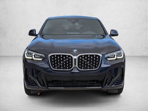 Used 2023 BMW X4 xDrive30i w/ M Sport Package AWD/4WD image 2