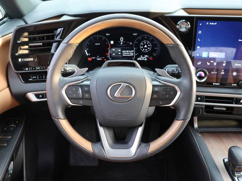 Used 2025 Lexus RX 350 Premium Plus image 17