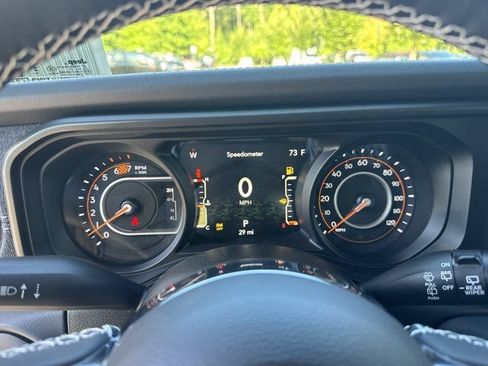 New 2026 Jeep Wrangler Unlimited Rubicon w/ Rockslide Package AWD/4WD image 24