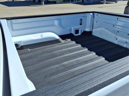 Used 2025 Jeep Gladiator Sport image 17