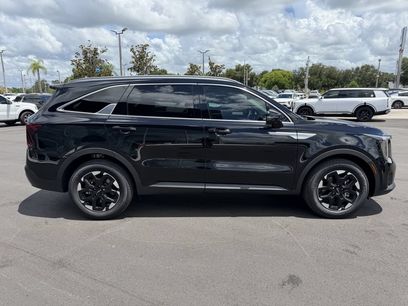 New 2026 Kia Sorento S