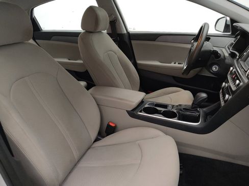 Used 2018 Hyundai Sonata SE FWD image 21