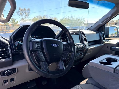 Used 2018 Ford F150 XLT w/ Equipment Group 302A Luxury image 27