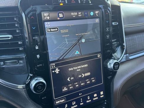 Certified 2022 RAM 1500 Limited image 13