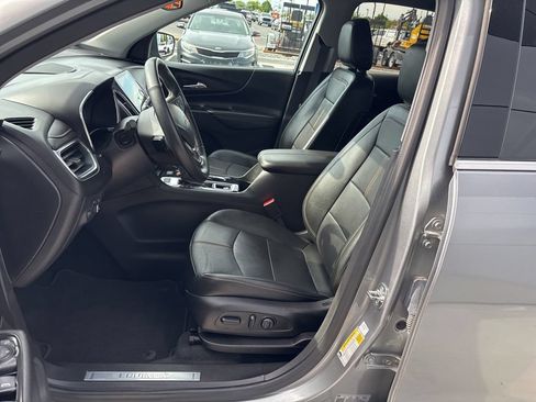 Used 2024 Chevrolet Equinox Premier AWD/4WD image 12