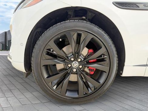 Used 2026 Jaguar F-PACE R-Dynamic S AWD/4WD image 9