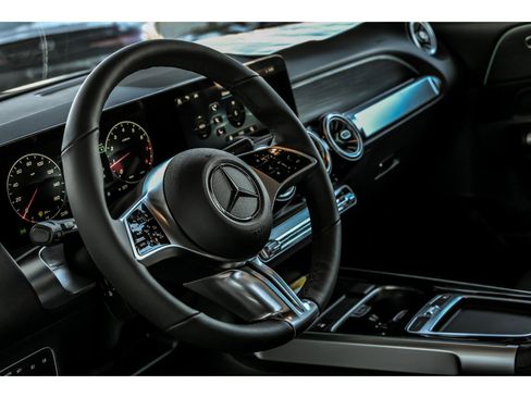 New 2026 Mercedes-Benz GLB 250 4MATIC image 10
