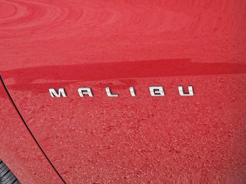 Used 2024 Chevrolet Malibu LT image 14