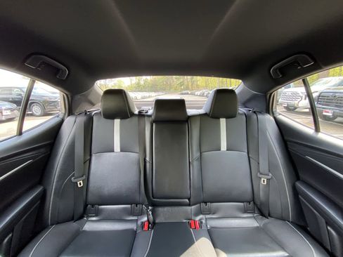 Used 2025 Toyota Camry SE FWD image 28